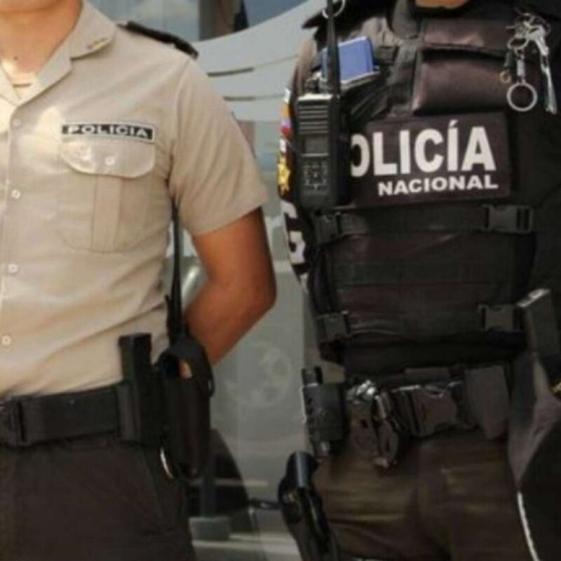 Ecuador sanciona el uso fraudulento de uniformes policiales y militares